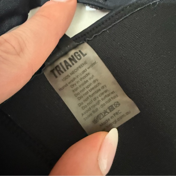 Triangl Bikini Top‎ size M - Picture 4 of 8